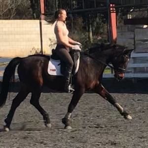 Meet your Posher, Kendra